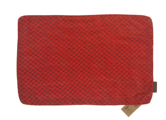 Rødt Silke pudebetræk 60x40 cm med små geometriske mønstre i et indisk orientalsk boho udtryk.