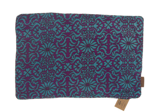 Unikt Silke pudebetræk 60x40 cm i dyb teal og mørk lilla med orientalsk suzani ornamentmønster i farverigt boho vintage stil.