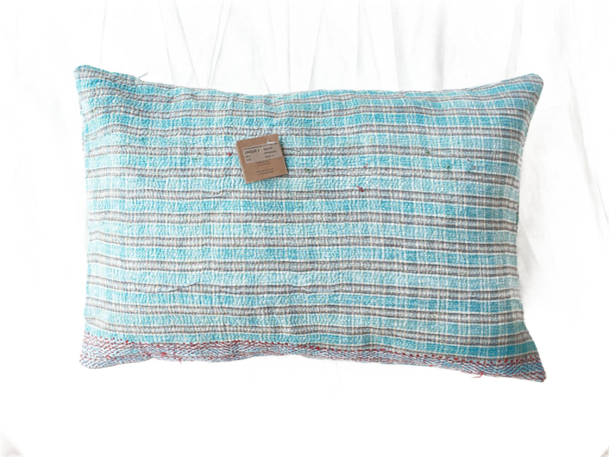 Sari-Kissenbezug 60x40 mit farbenfrohen, böhmischen Streifen in Türkis, Rosa, Blau und Schwarz, indischer/Vintage-Kissenbezug aus recyceltem Sari-Stoff mit ethnischem Muster