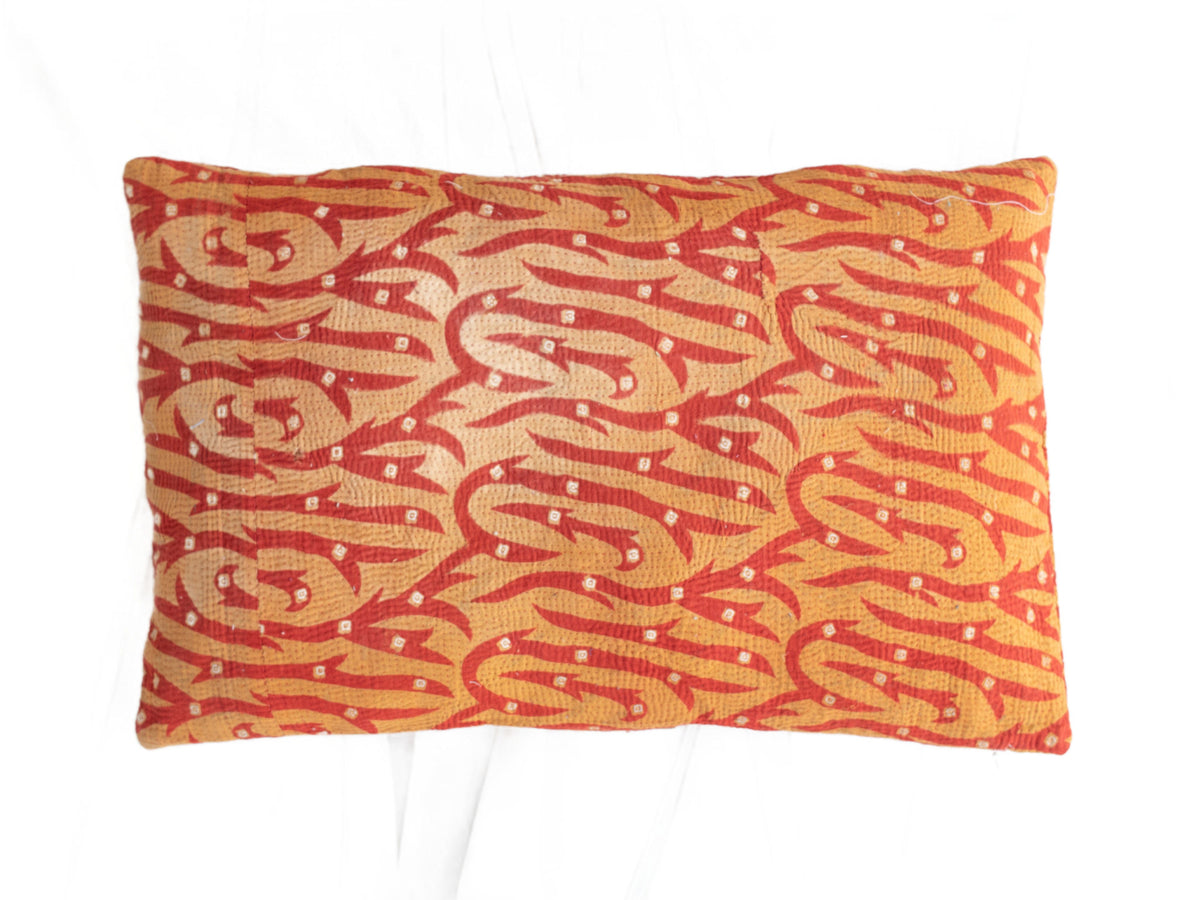 Einzigartiger Sari-Kissenbezug (60x40) mit farbenfrohen indischen Elefantenmustern in Orange, Grün und Schwarz – Vintage-Boho-/Bohemian-Sari-Kissen im ethnisch-orientalischen Stil