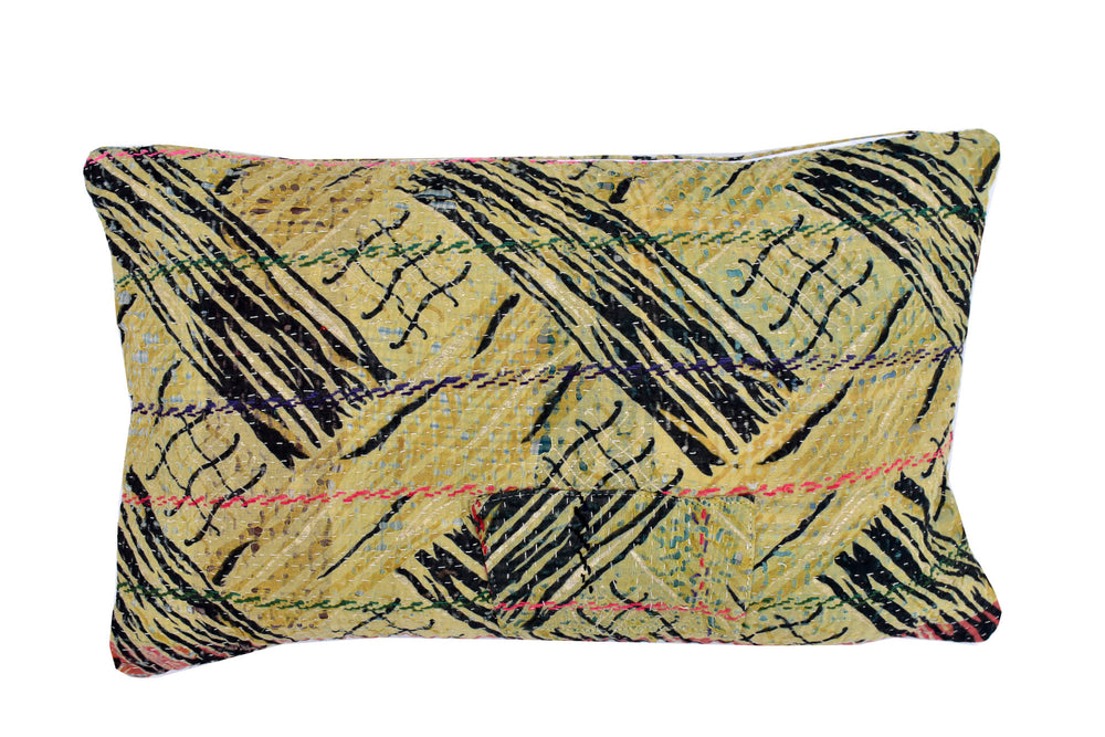 Sari-Kissenbezug 30x50 in Lila mit Rautenmuster in Gold und Rot, einzigartiger indischer Kissenbezug im Vintage-Boho-/Bohemian-Stil, Sari-Kissen aus farbenfrohen orientalischen Textilien