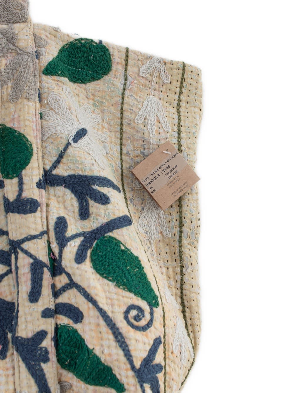 Suzani Vintage Beach dahinter