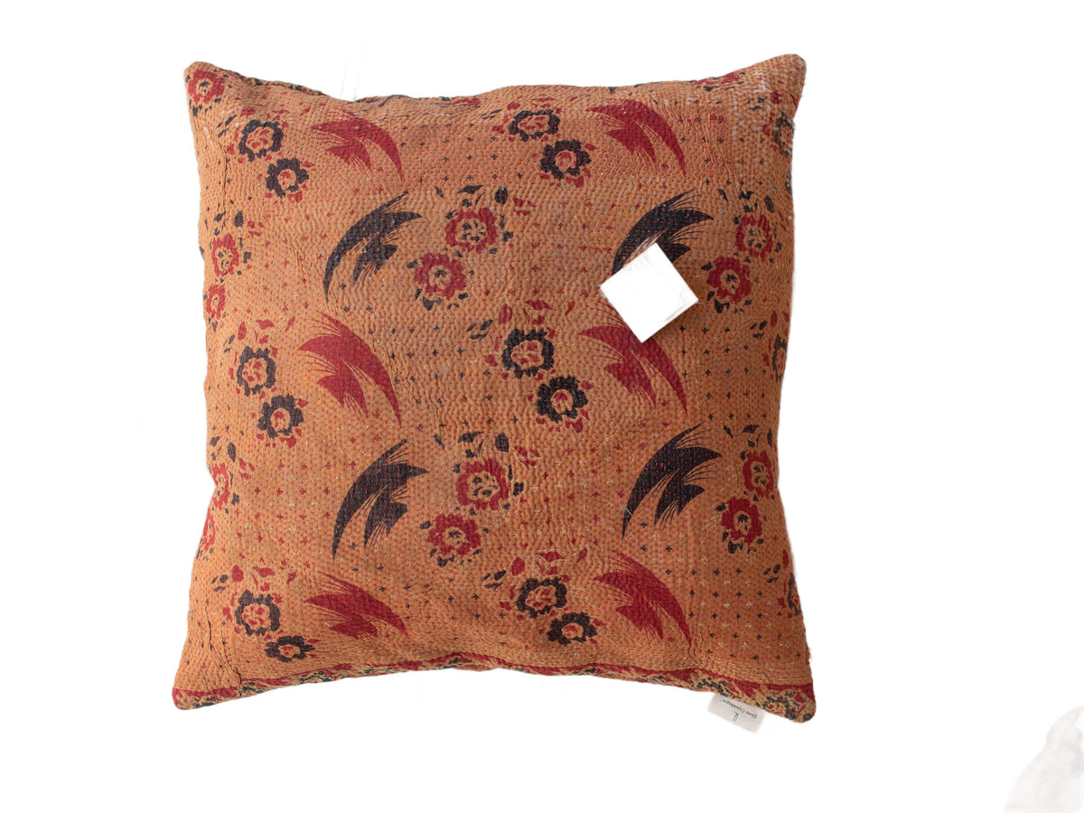 50x50 sari pillowcase in warm beige with colorful floral and paisley patterns in red wine, dark blue and black - unique/boho Indian Indian pillowcase (sari pillow)