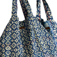 Vintage Pearl Beach hinter Horizont